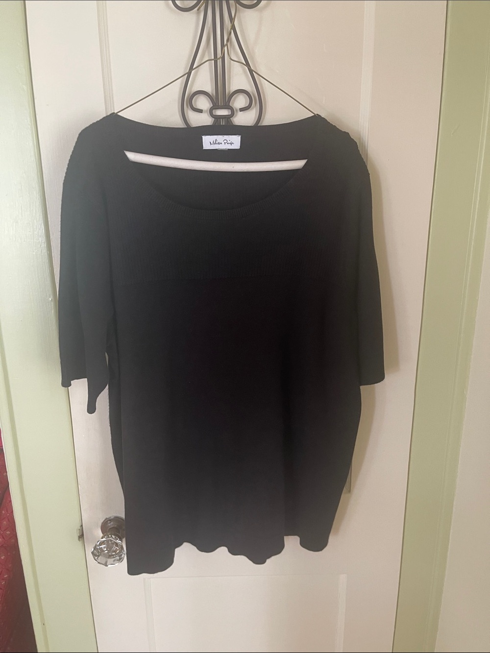Melissa Paige Black Short-Sleeve Knit Top